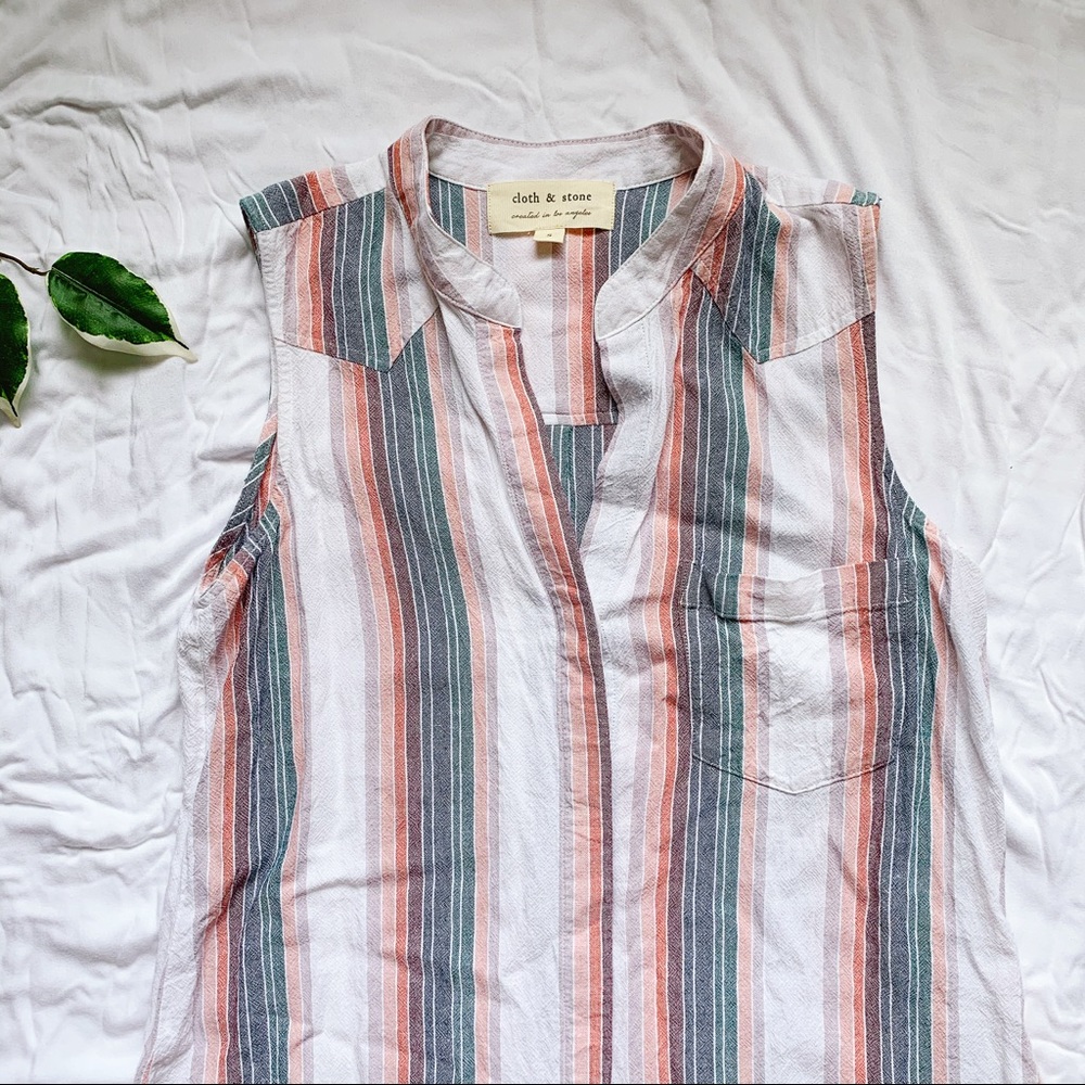 CLOTH & STONE Sunburst Fray Linen Button Down - Picture 4 of 6